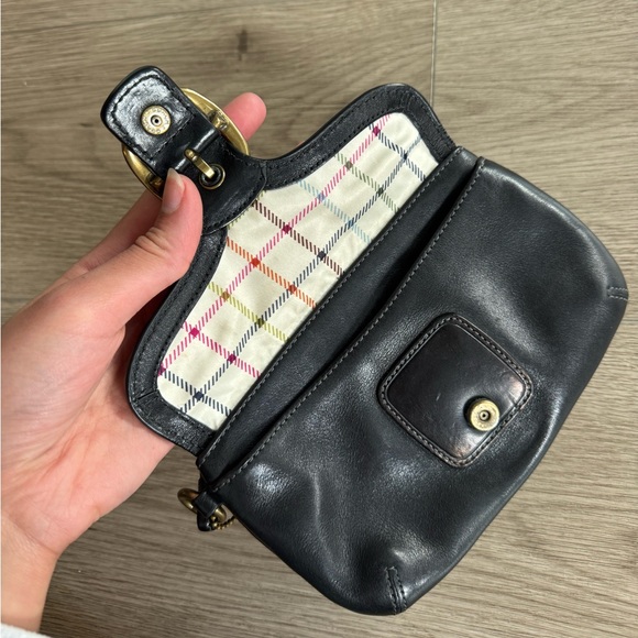 COACH Vintage Y2K Legacy Bleeker Leather Wristlet - Picture 4 of 6